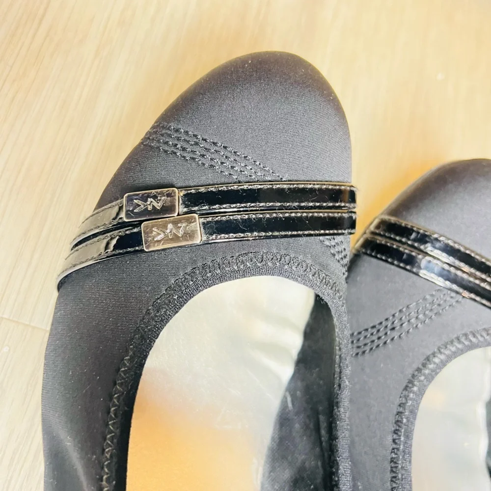 Anne Klein sport patent toe black wedges size 7M